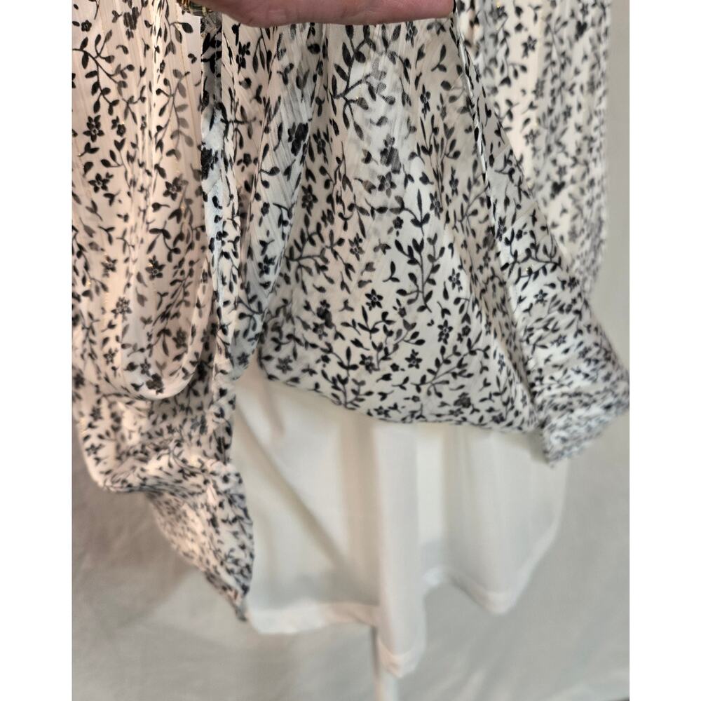 Tamara H Womens Blouse Flutter Sleeve Ruffle Neck Black Gold White Floral 1X - Picture 6 of 11